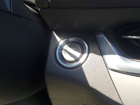 Used 2025 Buick Envista Preferred w/ Convenience II Package FWD image 17