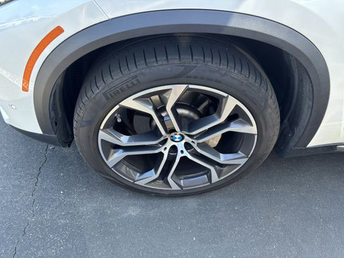 Used 2022 BMW X5 sDrive40i w/ Premium Package RWD image 26