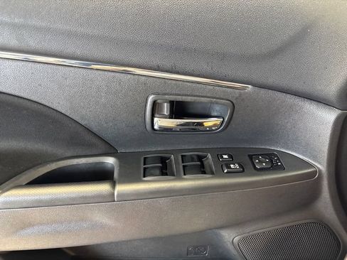 Used 2025 Mitsubishi Outlander Sport AWD image 14