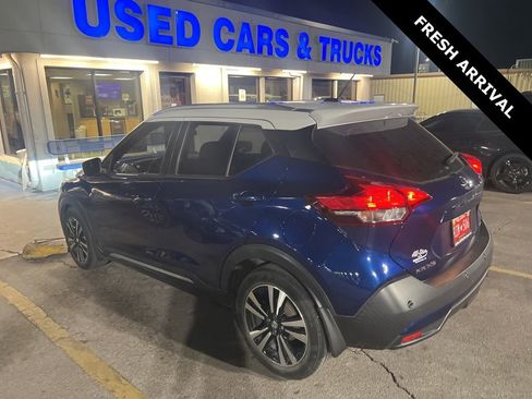 Used 2020 Nissan Kicks SR image 10