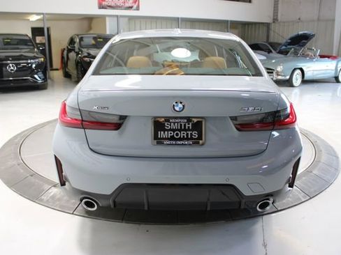 Used 2026 BMW 330i xDrive Sedan AWD/4WD image 4