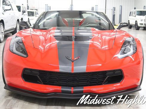 Used 2015 Chevrolet Corvette Z06 w/ 3LZ Preferred Equipment Group image 12
