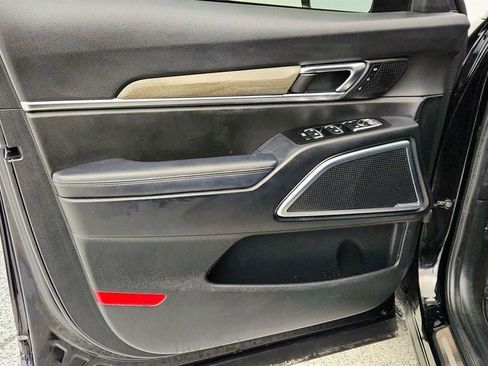 Used 2022 Kia Telluride SX w/ Towing Package image 11