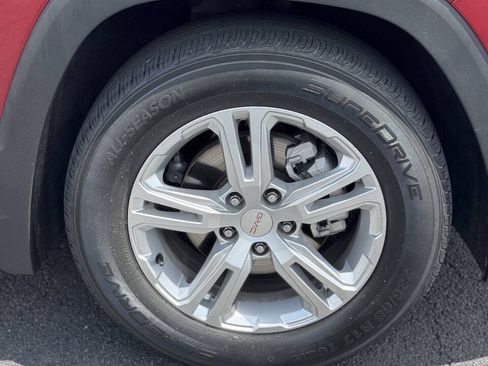 Used 2019 GMC Terrain SLE w/ Driver Convenience Package FWD image 16