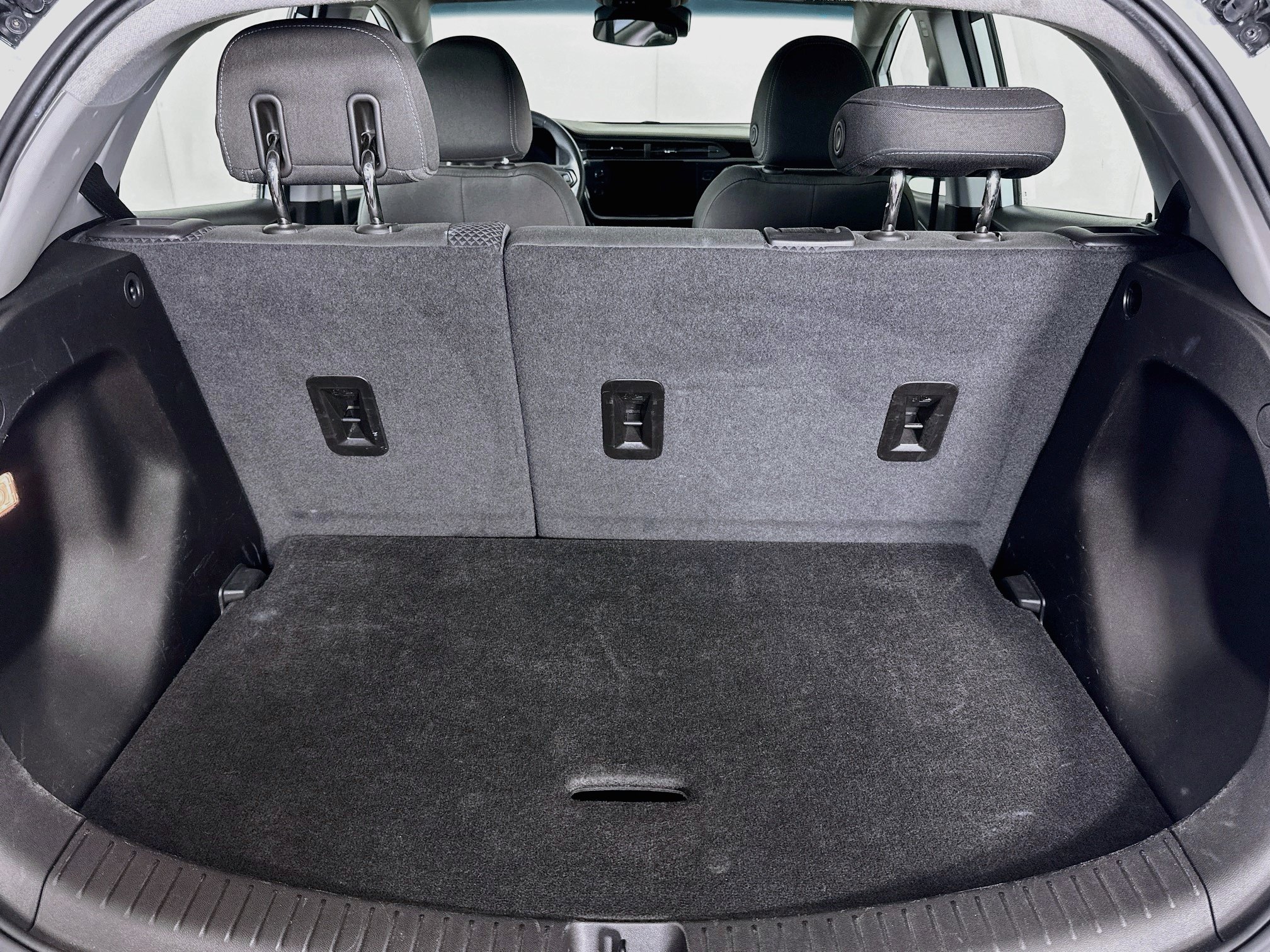 Used 2023 Chevrolet Bolt LT w/ Driver Confidence Package FWD image 27