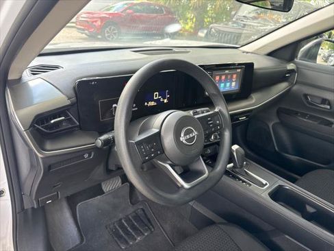Used 2025 Nissan Kicks S FWD image 12