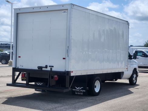 New 2025 Ford E-350 and Econoline 350 Super Duty w/ Power Equipment Group image 3