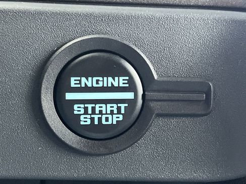 New 2025 Ford Bronco Badlands w/ Sasquatch Package image 8