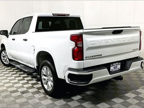 Used 2021 Chevrolet Silverado 1500 Custom image 11