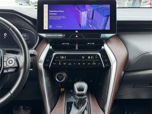 Used 2023 Toyota Venza Limited image 21