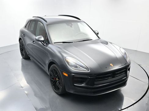 Used 2023 Porsche Macan GTS image 36