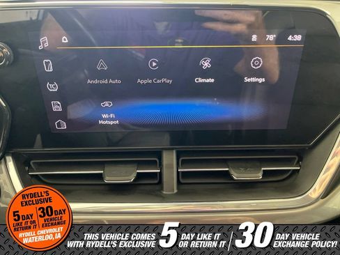 Used 2025 Chevrolet Trax ACTIV w/ Driver Confidence Package FWD image 27
