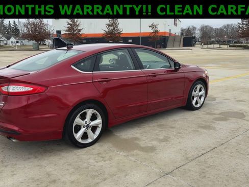 Used 2015 Ford Fusion SE w/ Equipment Group 201A FWD image 8