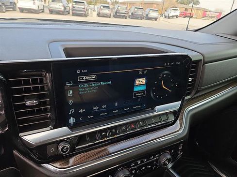 Used 2024 Chevrolet Silverado 1500 RST w/ Z71 Off-Road Package image 18