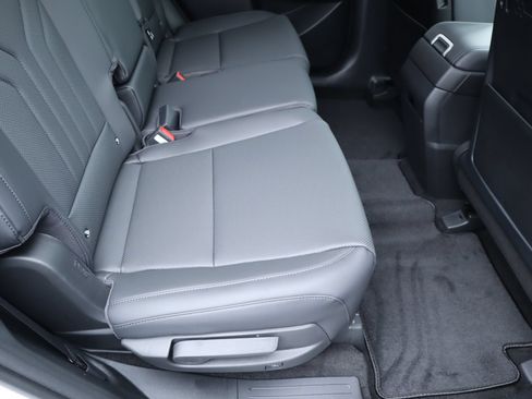 New 2026 Hyundai Santa Fe XRT AWD/4WD image 16