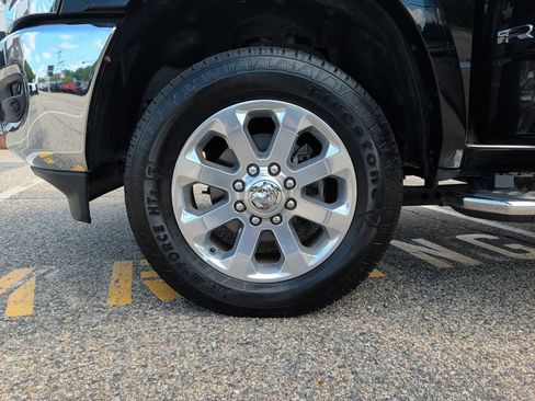 Used 2022 RAM 2500 Laramie AWD/4WD image 32