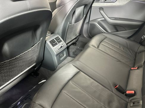 Used 2018 Audi A4 2.0T Ultra Premium Plus w/ Premium Plus Package FWD image 11