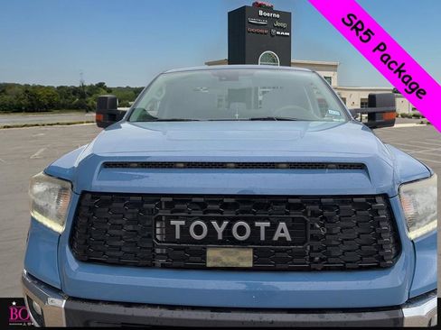 Used 2020 Toyota Tundra SR5 w/ SR5 Upgrade Package RWD image 5