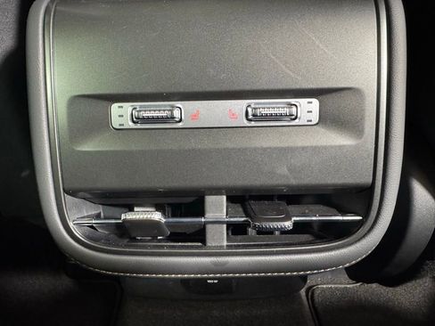 New 2025 Lincoln Nautilus Premier w/ Equipment Group 102A image 26