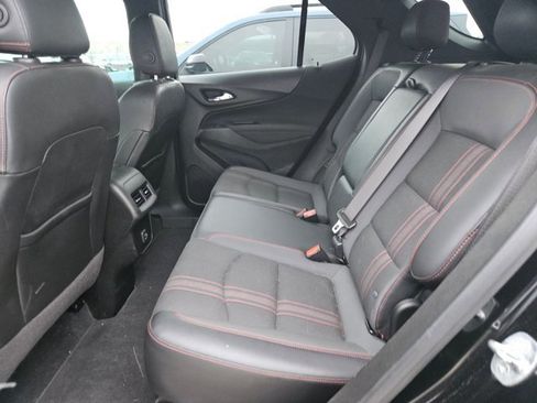 Used 2022 Chevrolet Equinox RS FWD image 7