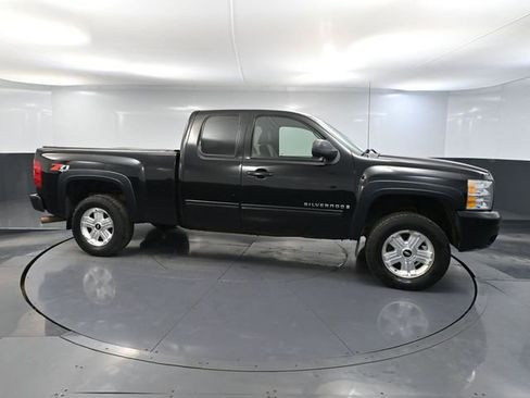 Used 2009 Chevrolet Silverado 1500 LTZ w/ Safety Package image 3