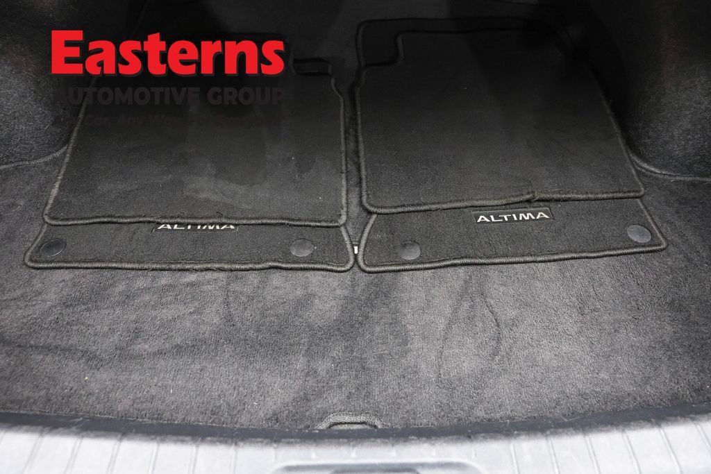 Used 2022 Nissan Altima 2.5 S FWD image 9
