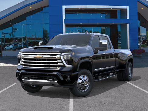 New 2026 Chevrolet Silverado 3500 High Country w/ High Country Premium Package AWD/4WD image 33