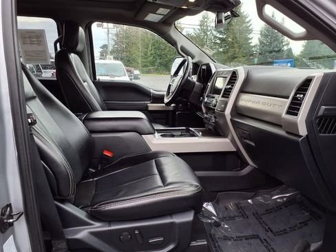 Used 2021 Ford F350 Lariat w/ Lariat Ultimate Package AWD/4WD image 14