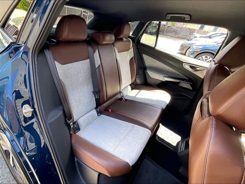 Certified 2023 Volkswagen ID.4 Pro RWD image 25