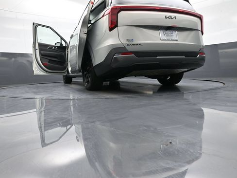 New 2026 Kia Carnival SX w/ SX Dark Edition Package FWD image 53