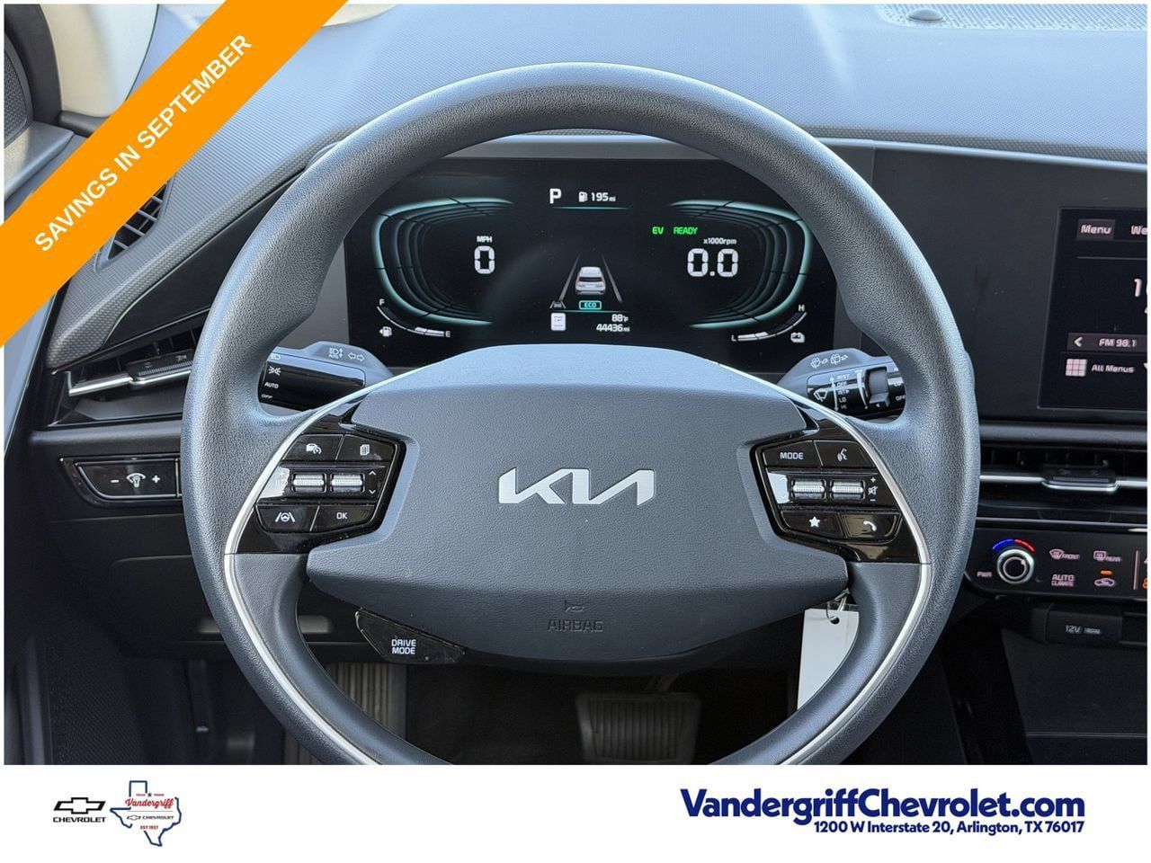 Used 2025 Kia Niro LX FWD image 12