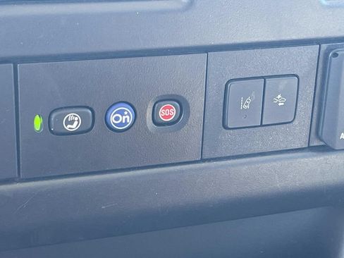 Used 2025 Chevrolet Express 3500 LT w/ LT Preferred Equipment Group RWD image 20