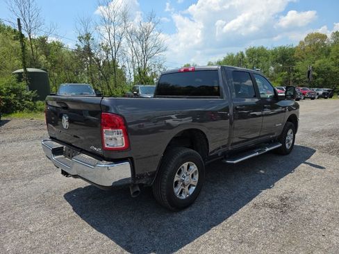 Used 2024 RAM 2500 Big Horn AWD/4WD image 3