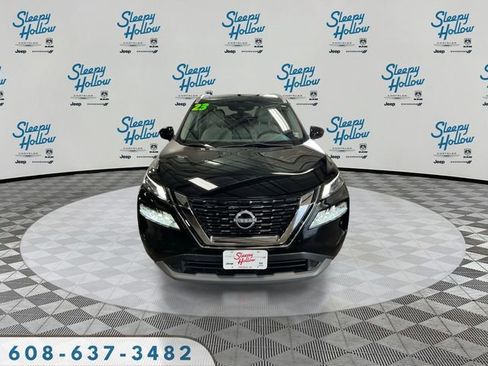 Used 2023 Nissan Rogue SV w/ SV Premium B Package AWD/4WD image 2