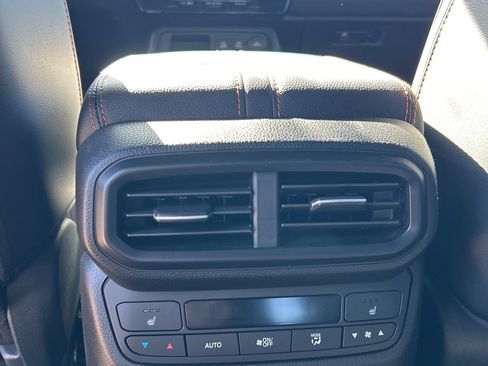 Used 2026 Honda Passport TrailSport Elite image 12