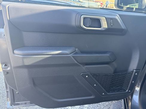 New 2025 Ford Bronco Big Bend w/ Black Diamond Package AWD/4WD image 24