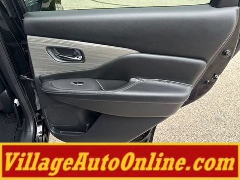 Used 2015 Nissan Murano Platinum w/ Platinum Technology Package AWD/4WD image 45