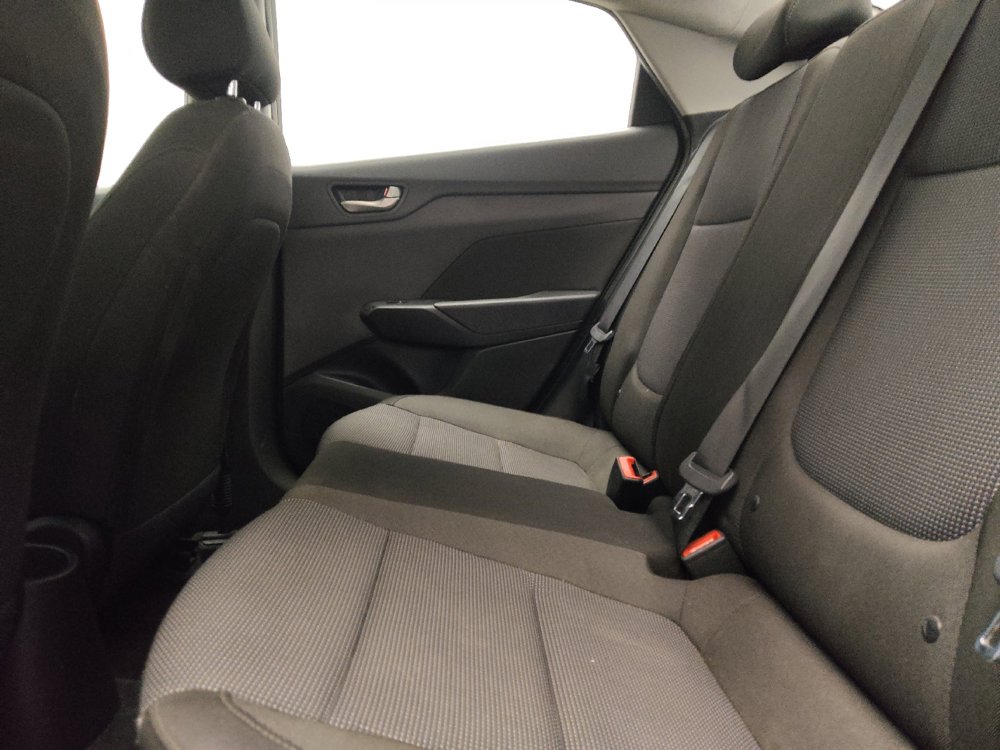 Used 2022 Hyundai Accent SE FWD image 18