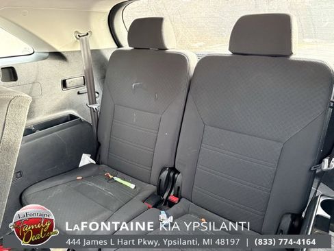 Used 2018 Kia Sorento LX image 11