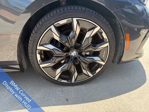 Used 2026 BMW 530i w/ M Sport Package RWD image 12