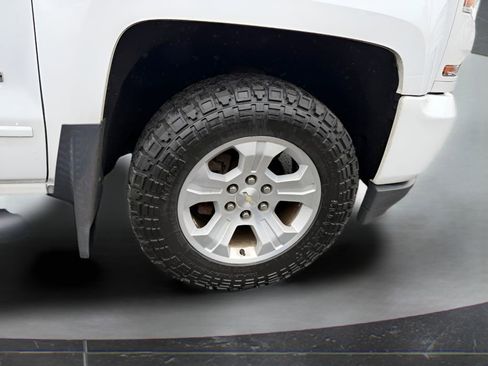 Used 2017 Chevrolet Silverado 1500 LT w/ All Star Edition image 14