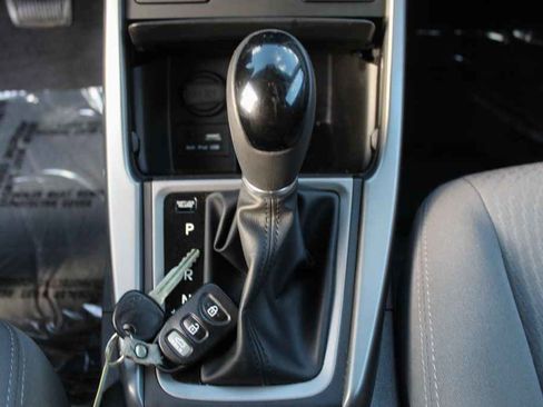 Used 2015 Hyundai Elantra SE w/ Option Group 02 image 22