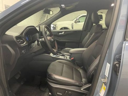 Used 2026 Ford Escape ST-Line w/ Tech Pack #1 AWD/4WD image 10