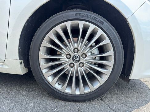 Used 2017 Toyota Avalon Limited w/ All Weather Liner Package image 52