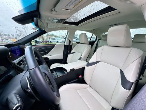 Used 2025 Lexus ES 350 350 image 11