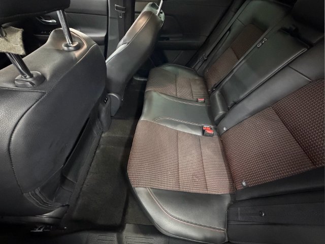 Used 2025 Nissan Kicks SR FWD image 16