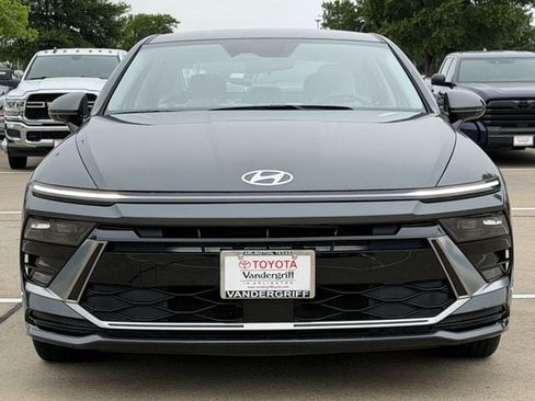 Used 2025 Hyundai Sonata SEL FWD image 7