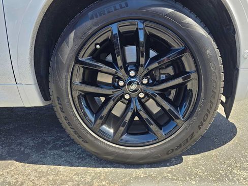 Used 2025 Land Rover Discovery Sport S AWD/4WD image 9