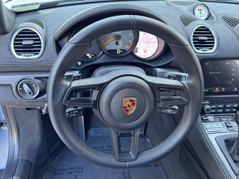 Used 2025 Porsche 718 Cayman GT4 RS w/ Weissach Package RWD image 19