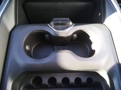 New 2026 RAM 1500 Express image 17